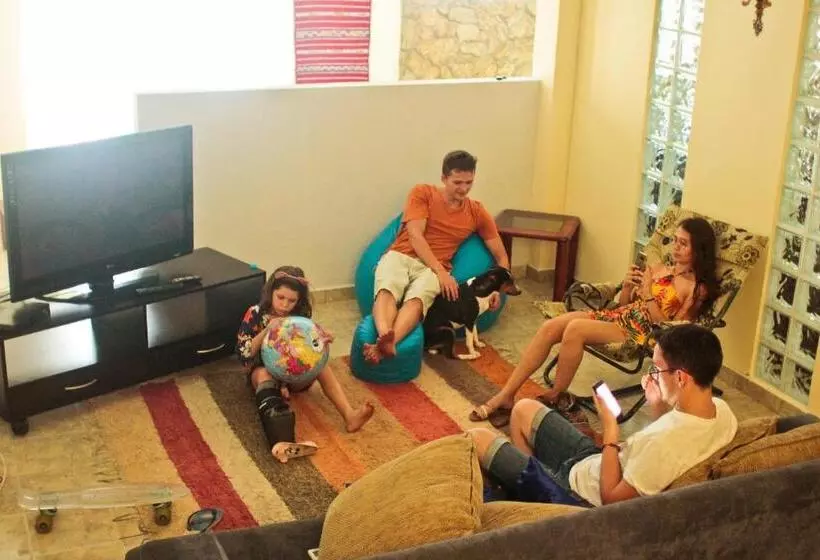Espaço Viagi Hostel