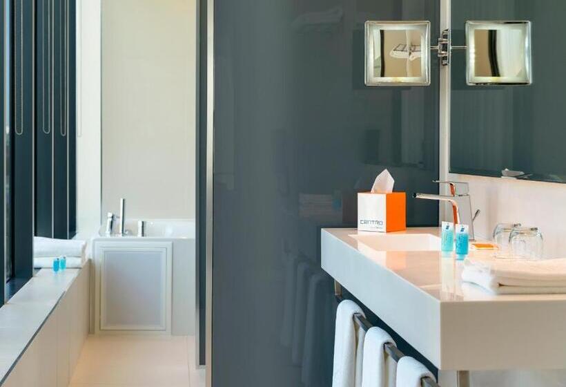 ホテル Centro Westside By Rotana