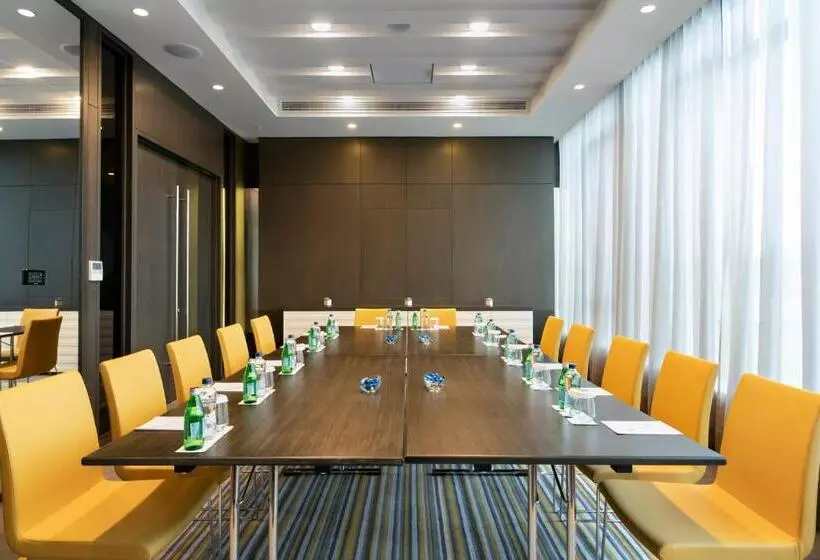 Hotelli Centro Westside By Rotana