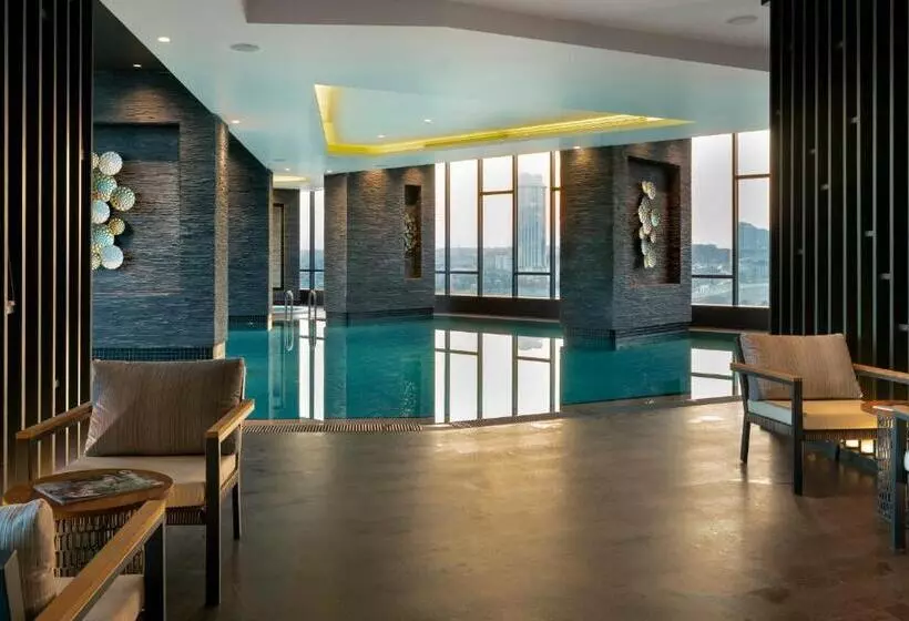 Hotelli Centro Westside By Rotana