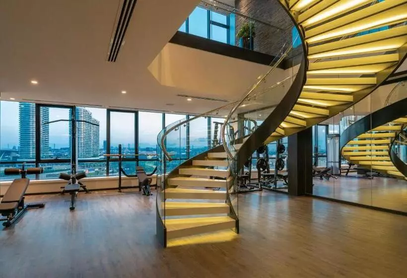 Hotelli Centro Westside By Rotana