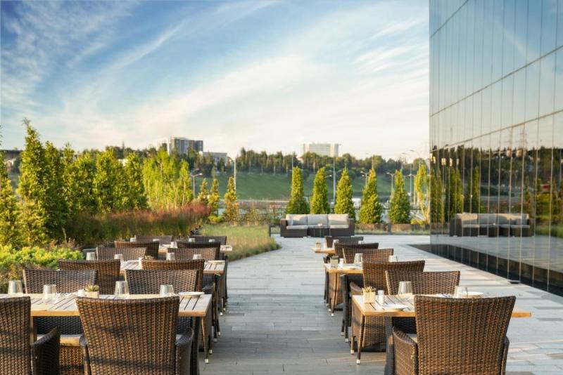 ホテル Centro Westside By Rotana