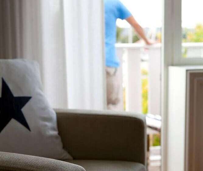 ホテル Idas Brygga Skepparehus