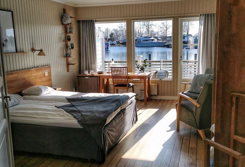 ホテル Idas Brygga Skepparehus