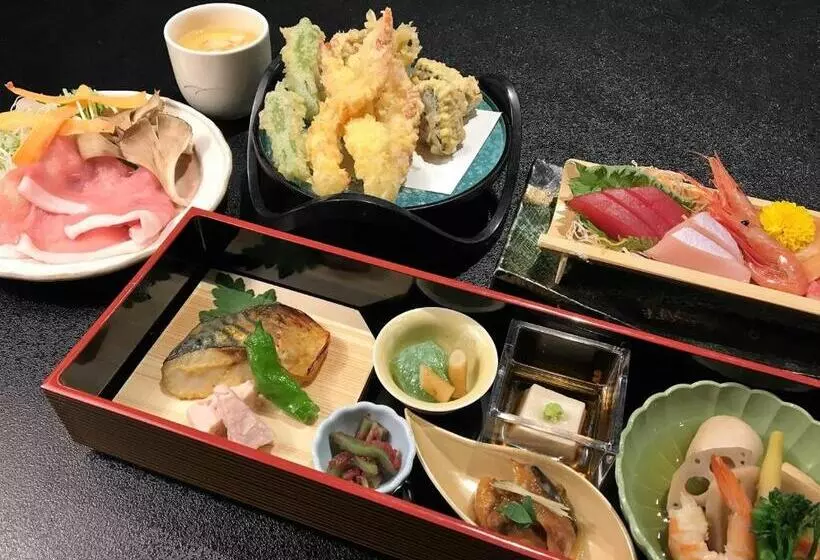 Hotelli Kagamigaike Hekizantei