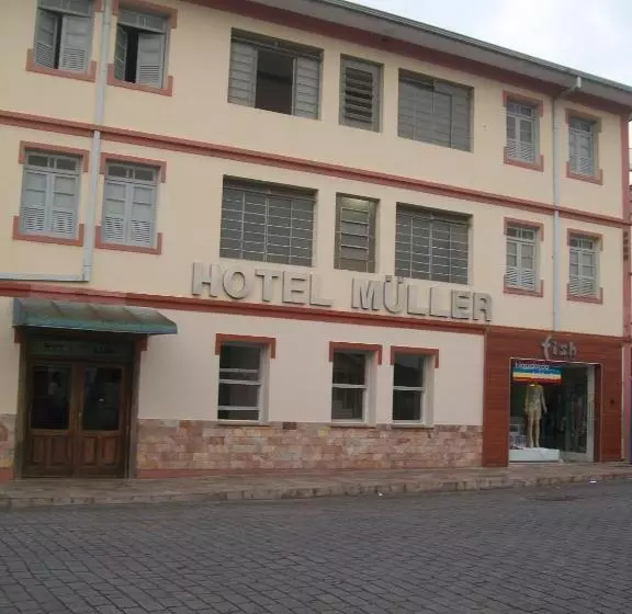 Hotelli Muller