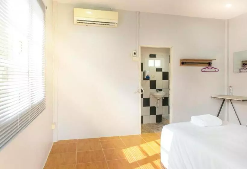 استراحتگاه Ivy Cottage By Qiu