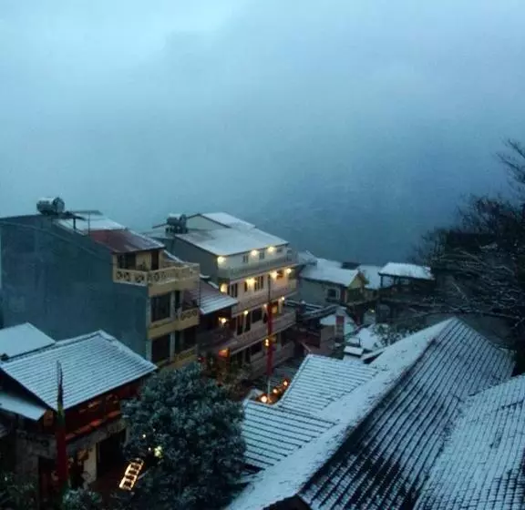 تختخواب و صبحانه Nguyen Dang Guesthouse