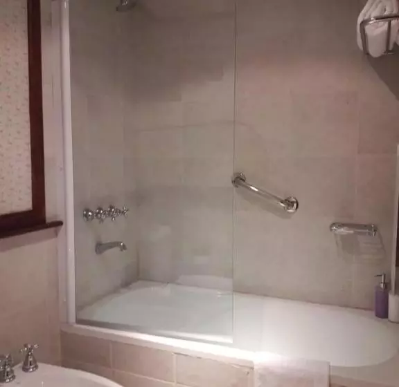 تختخواب و صبحانه Ushuaia Lodge Las Margaritas 430