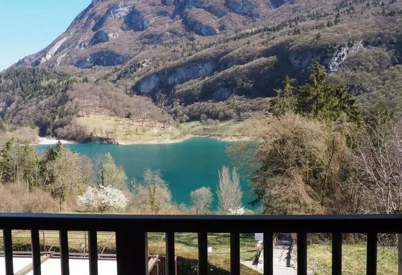 Hotelli Albergo Stella Alpina