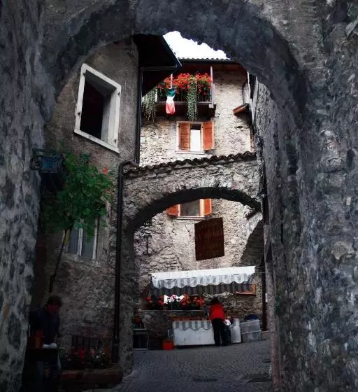 Hotelli Albergo Stella Alpina