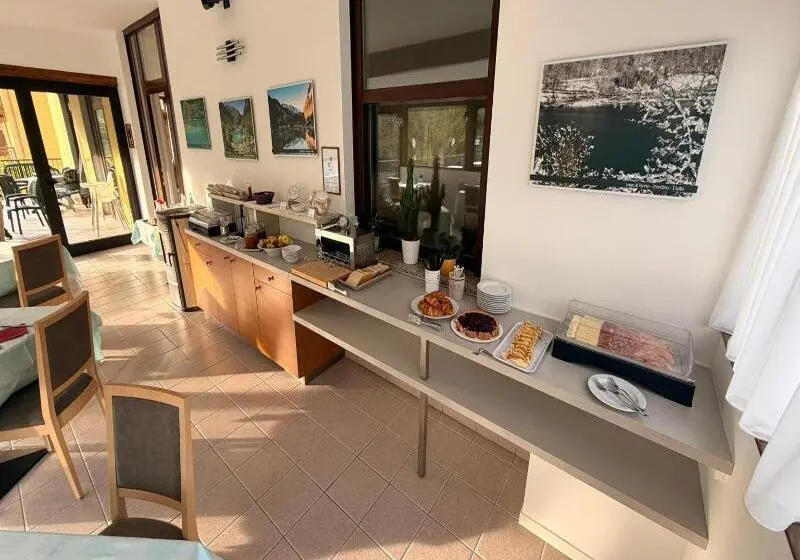 Hotelli Albergo Stella Alpina