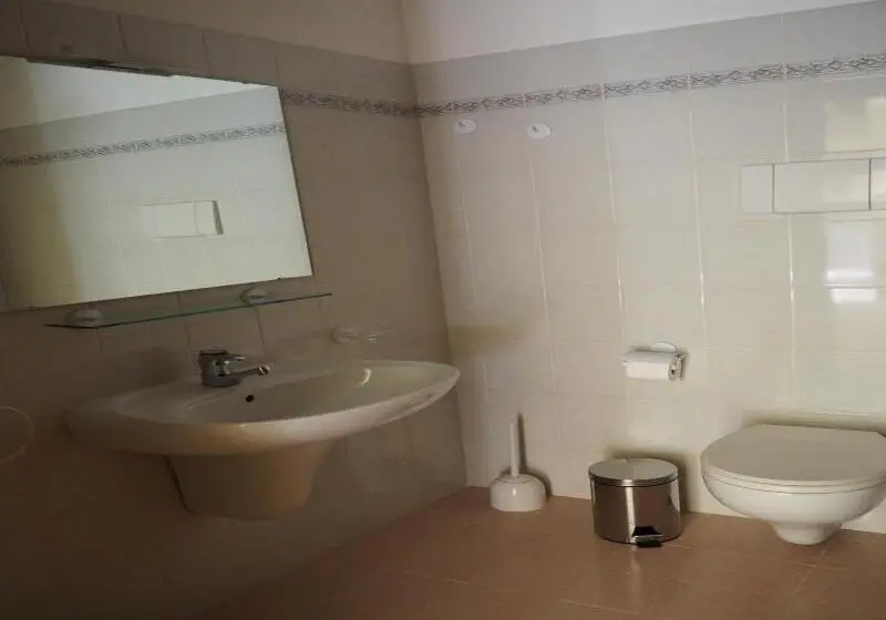 Hotelli Albergo Stella Alpina
