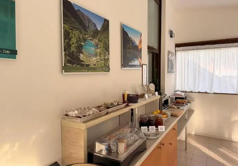 Hotelli Albergo Stella Alpina