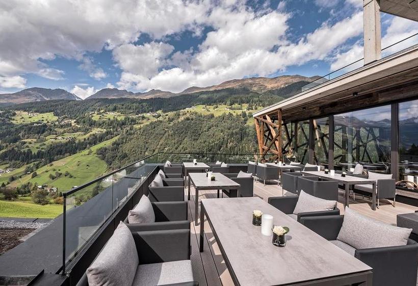 Boutique Hotel Und Chalets Bergwiesenglück