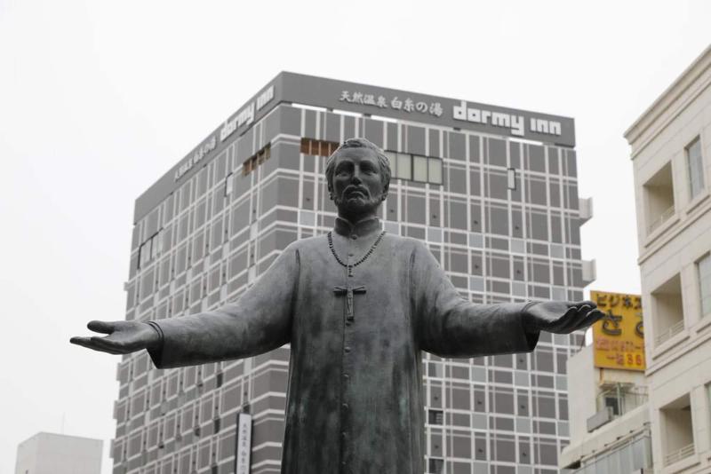 בית מלון כפרי Dormy Inn Oita