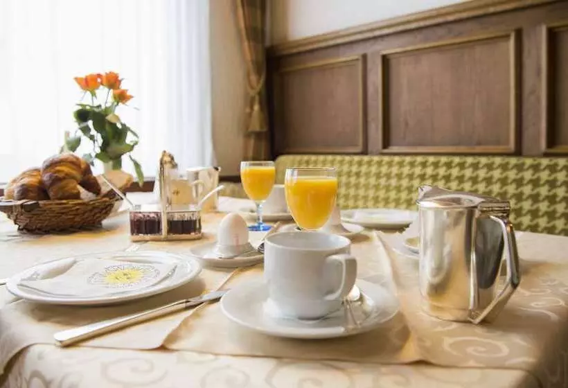 Hotelli Gasthof Jägerstüble