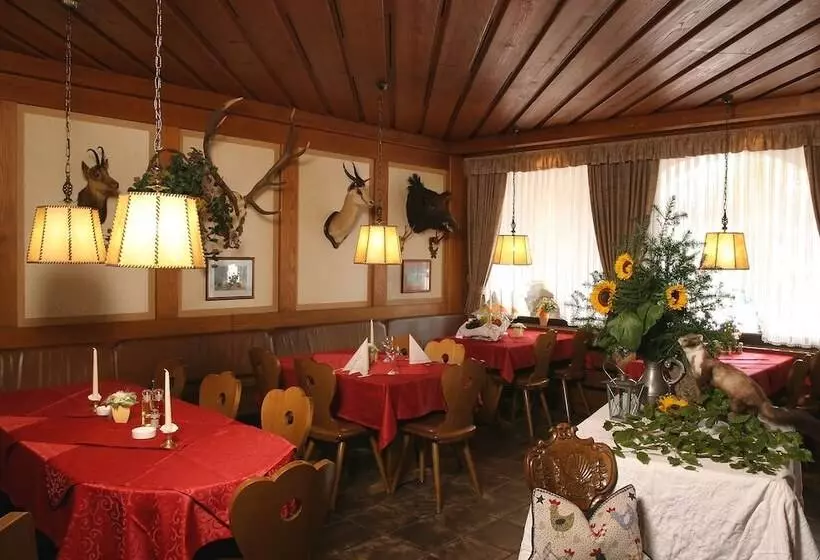 Hotelli Gasthof Jägerstüble