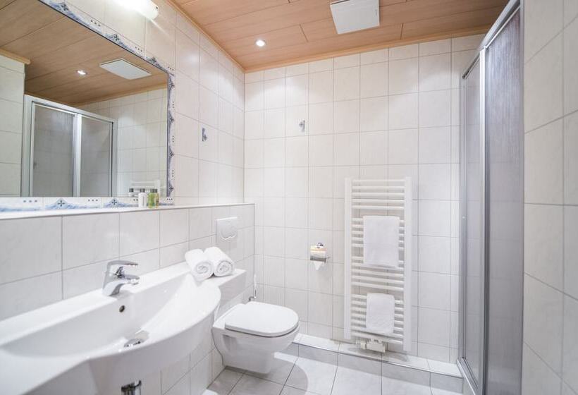 Отель Gasthof Jägerstüble