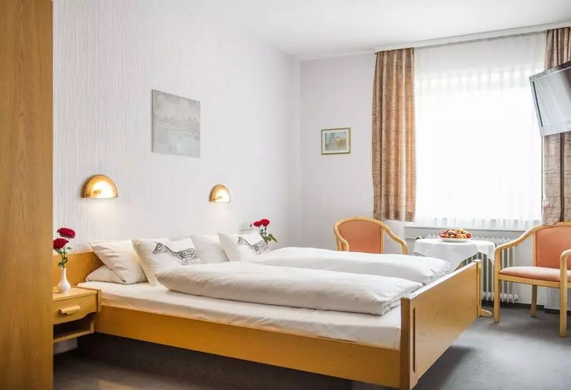 Hotelli Gasthof Jägerstüble