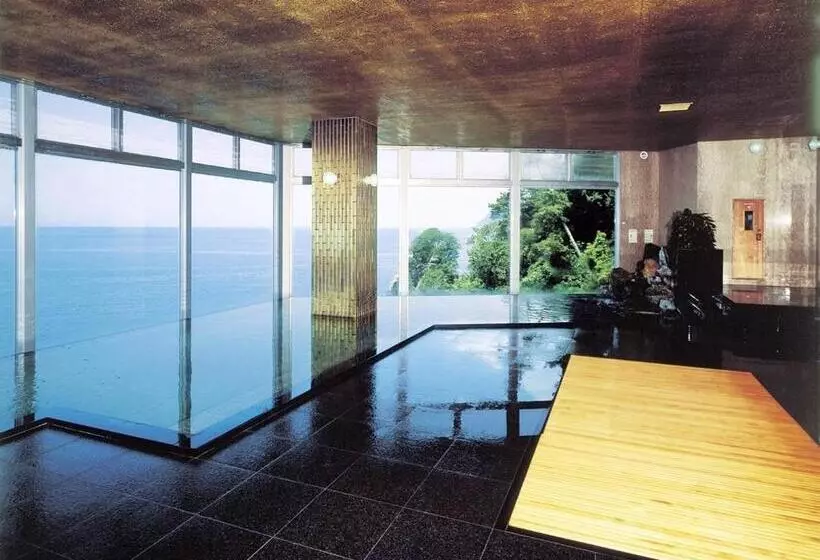 Itoen Hotel Toi