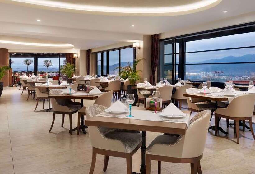 בית מלון כפרי Ramada By Wyndham Isparta