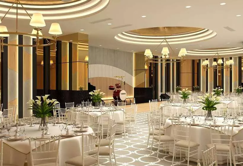 ホテル Ramada By Wyndham Isparta