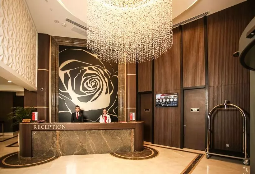 ホテル Ramada By Wyndham Isparta