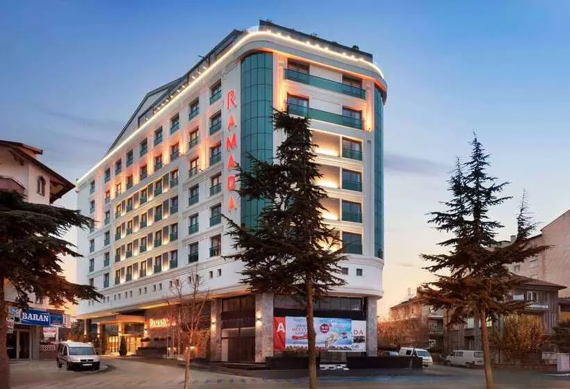 ホテル Ramada By Wyndham Isparta