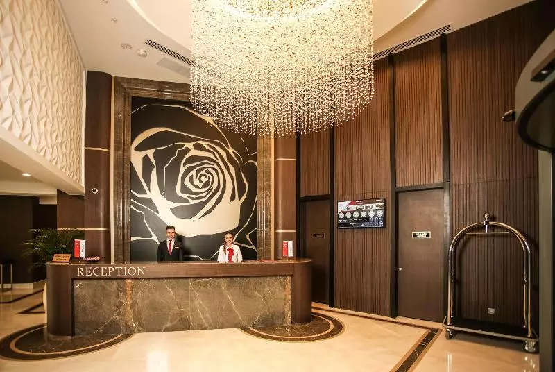 ホテル Ramada By Wyndham Isparta