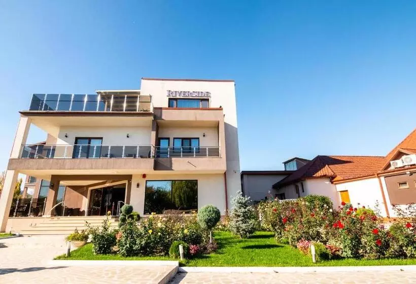 هتل Residence Riverside