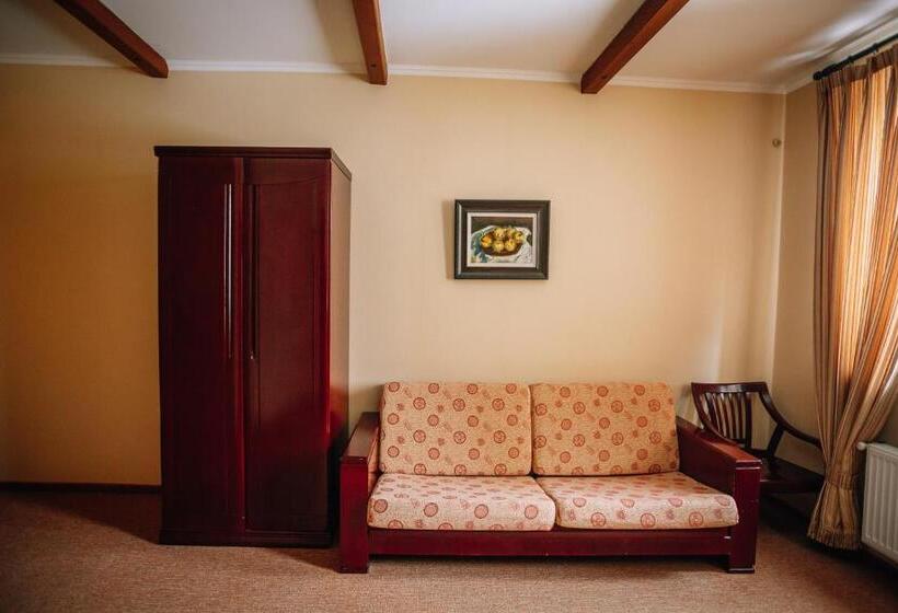 Отель Shovkova Kositsya