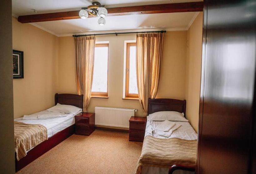 Отель Shovkova Kositsya