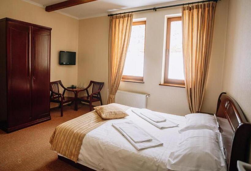 Отель Shovkova Kositsya