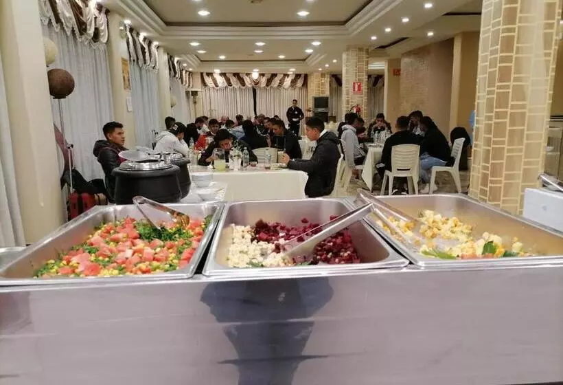 هتل The Oruro Inn