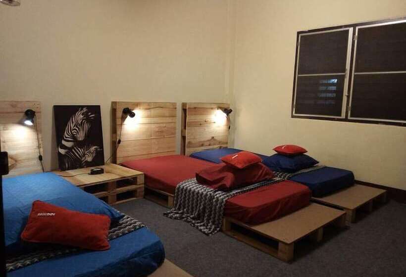 Pak Inn Hostel Hat Yai