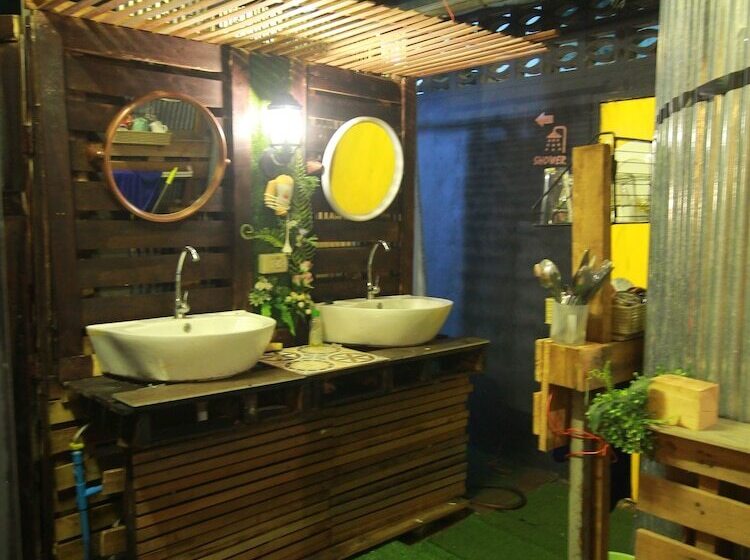 Pak Inn Hostel Hat Yai