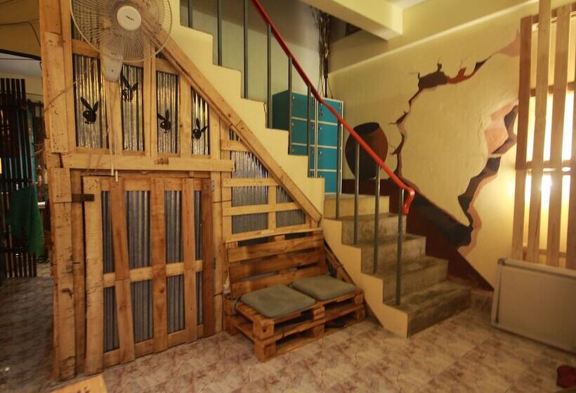 Pak Inn Hostel Hat Yai