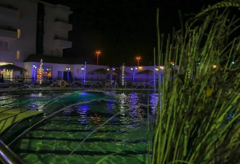 リゾートホテル Relax Beach