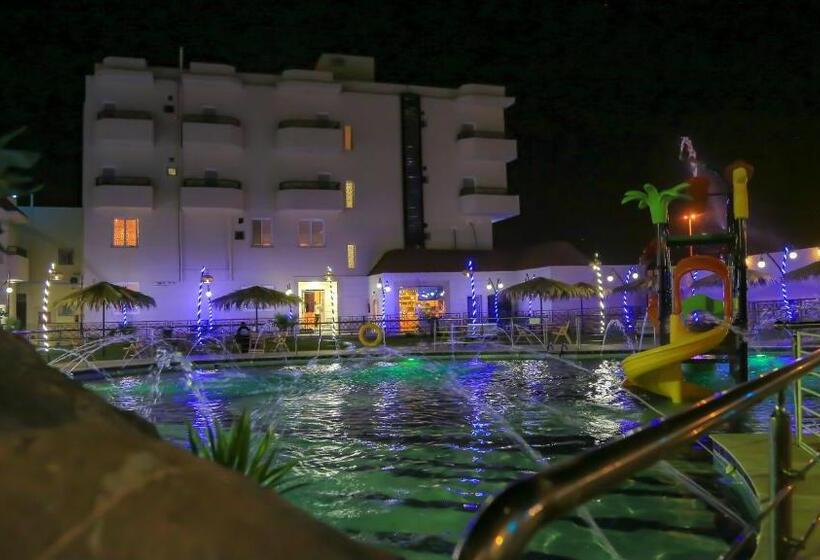 リゾートホテル Relax Beach