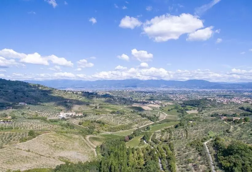 Aamiaismajoitus (B&B) Agriturismo La Fattoria Di Capezzana