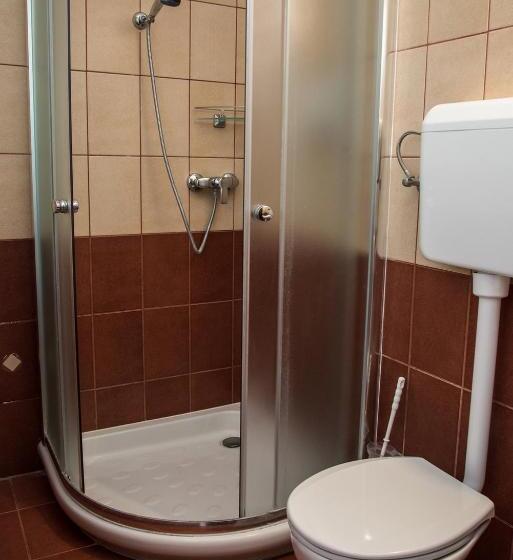 ベッドアンドブレックファースト Nádasdi Ház