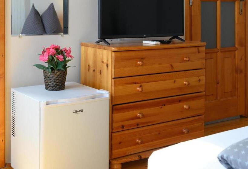 ベッドアンドブレックファースト Nádasdi Ház