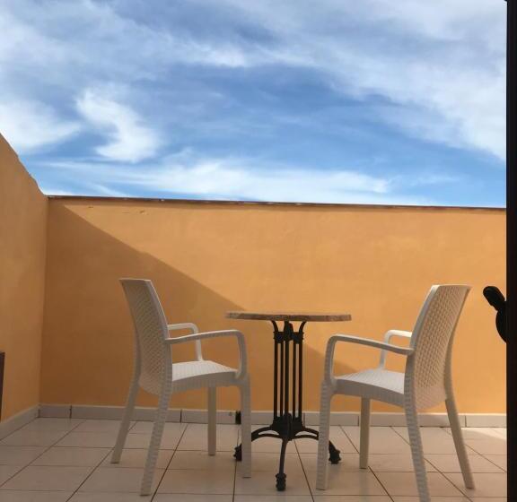 مبيت وإفطار Villa Saturno