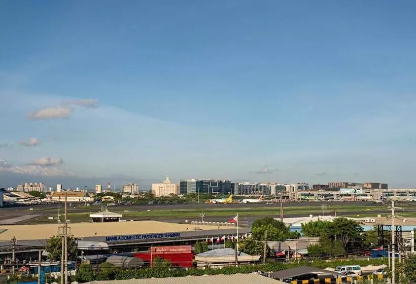 هتل Achievers Airport