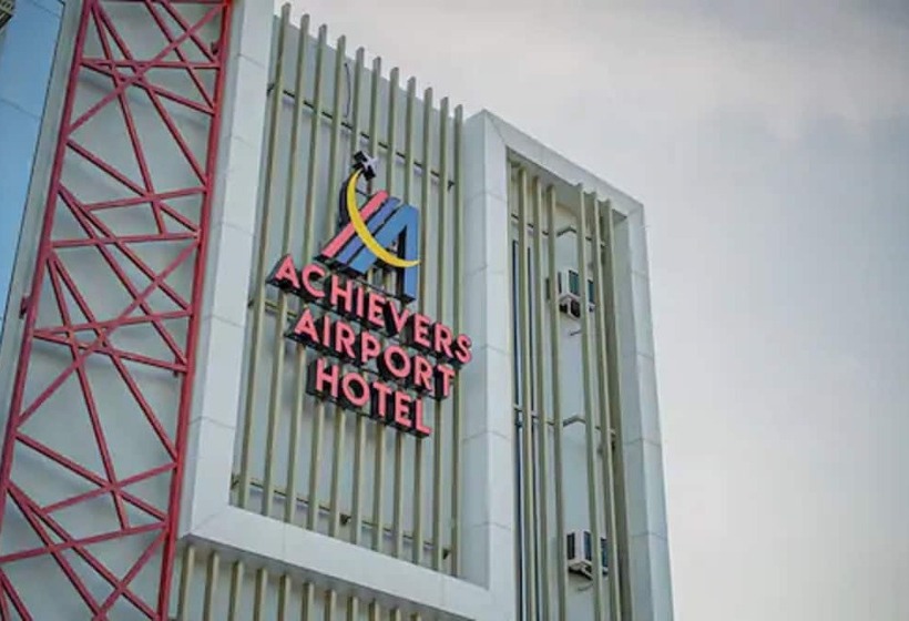 Szálloda Achievers Airport