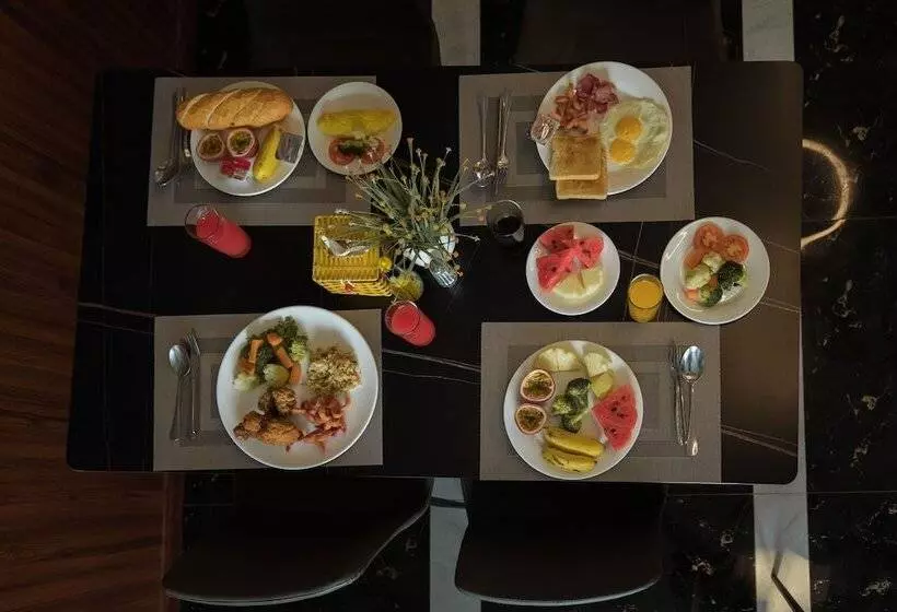 ホテル Confetti Garden