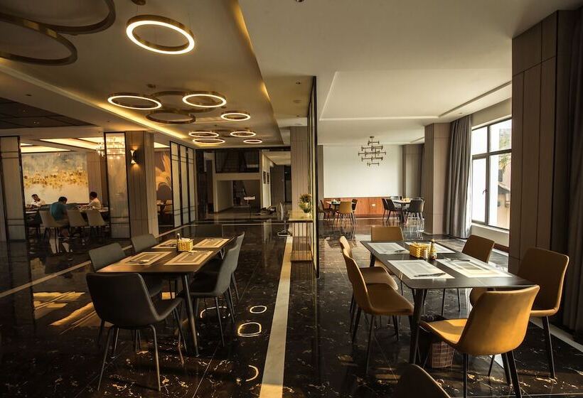 בית מלון כפרי Confetti Garden