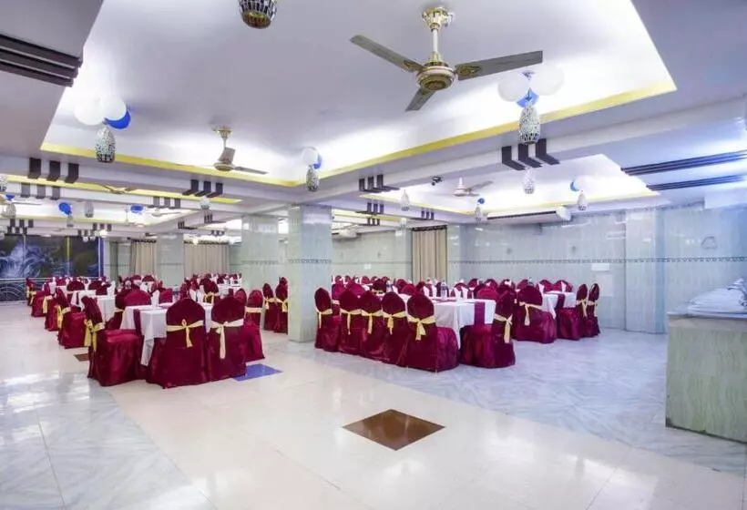 هتل Panshi Inn Sylhet