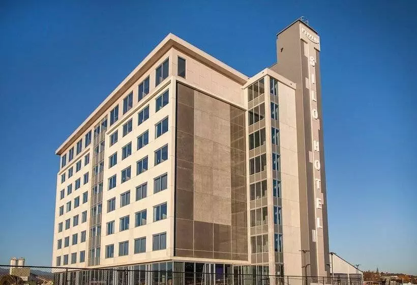 ホテル Peppers Silo